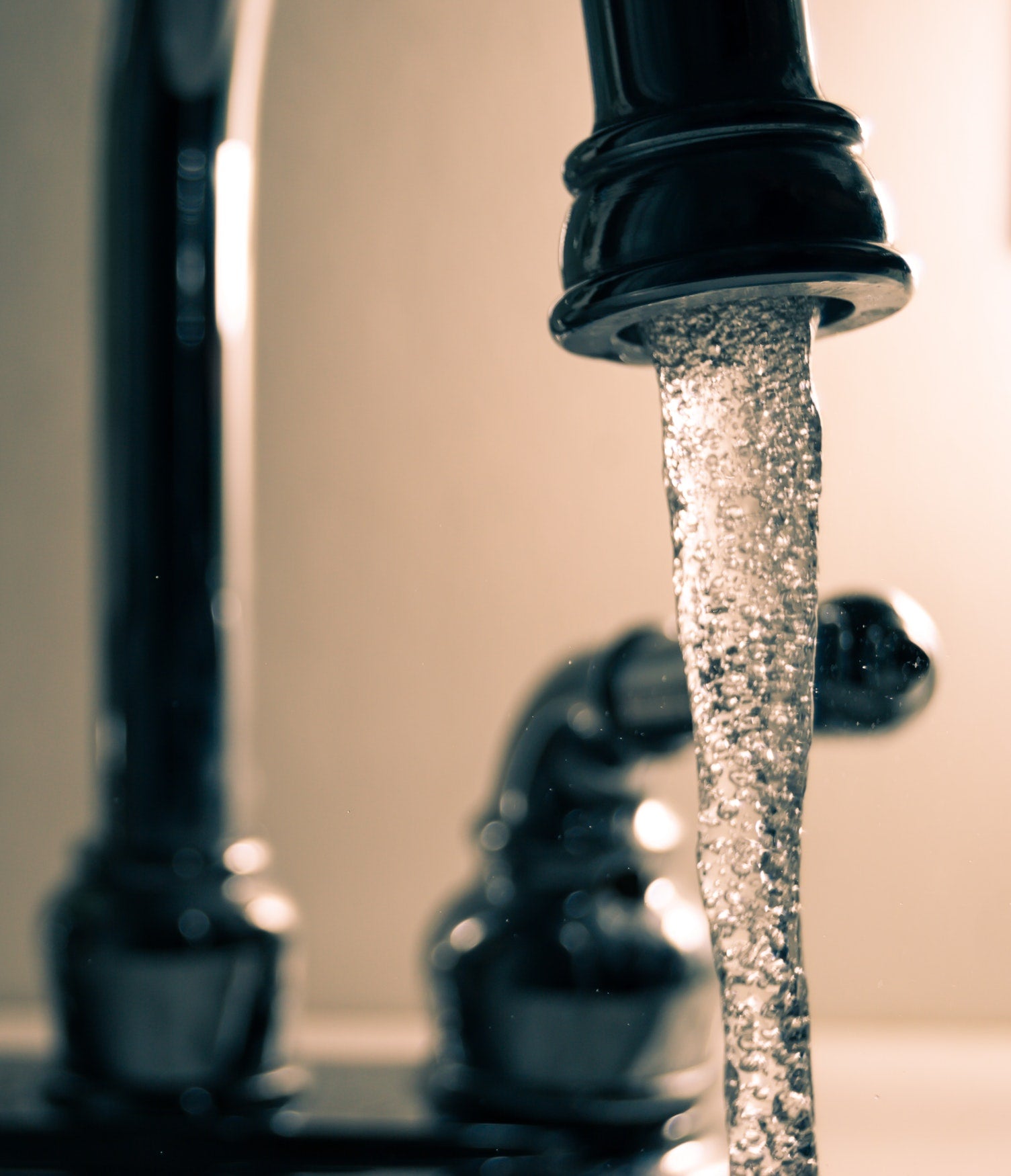 Que pasa si tomo agua con cloro